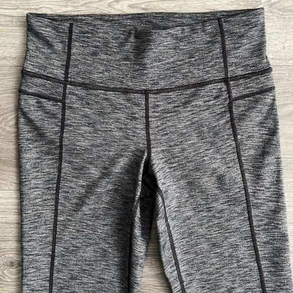 ATHLETA Straight Up Yoga Pants Medium Slim Flare Bootcut Heathered Gray Workout - Picture 4 of 10